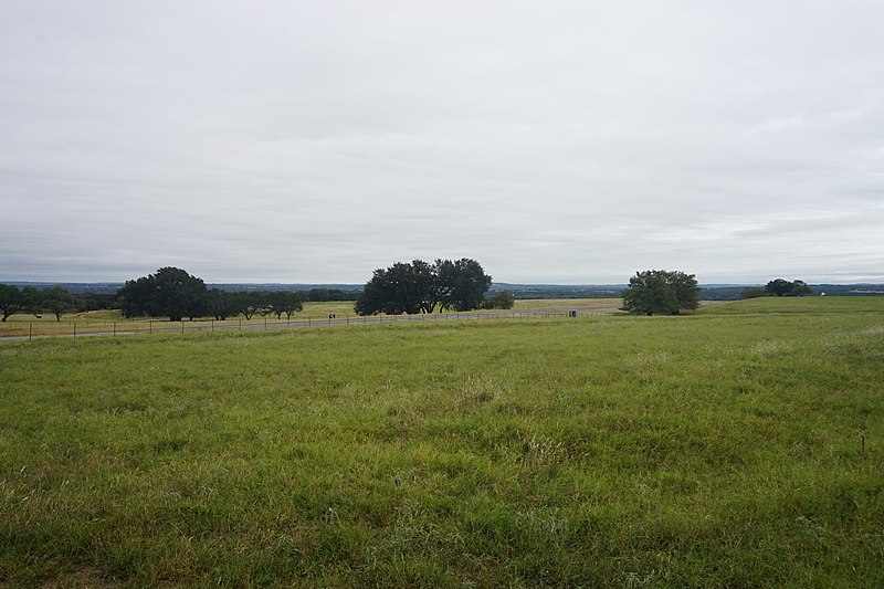 File:Lyndon B. Johnson Ranch October 2020 19 (airstrip).jpg