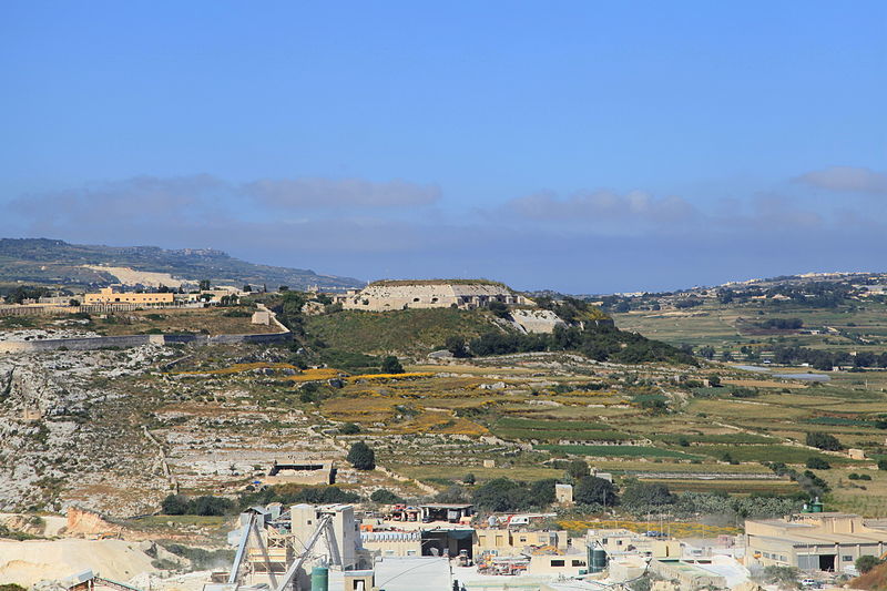 File:Malta - Naxxar - Triq is-Salina - Ballut Blocks + Mosta 02 ies.jpg