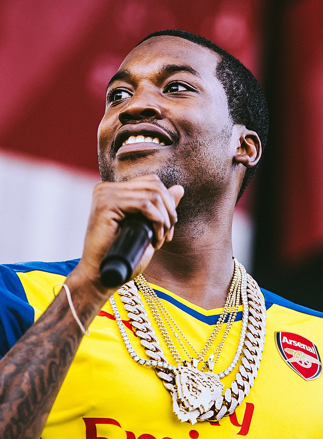 Meek Mill Outfit from May 7, 2021, WHAT'S ON THE STAR?