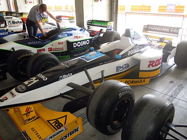 File Minardi M197.jpg Wikipedia