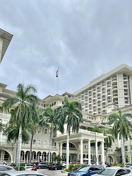 File:Moana Hotel, Kalakaua Avenue, Waikiki, Honolulu, HI - 52273642685.jpg