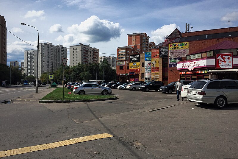 File:Moscow, Petrozavodskaya Street 24a (31616727585).jpg