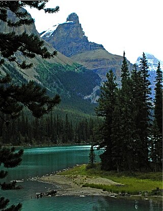 <span class="mw-page-title-main">Mount Paul</span> Mountain in the country of Canada