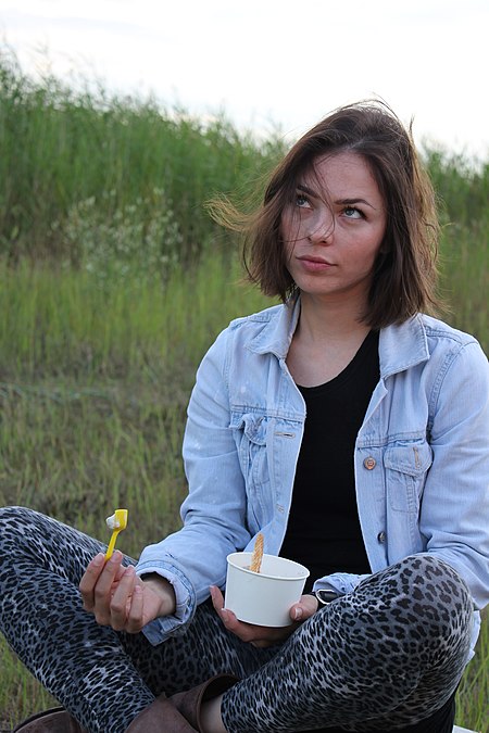 Nina Kraviz, 2012.jpg