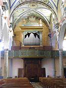 Helligdommens orgel, gave fra ærkebiskoppen af ​​Vercelli, Mons. D'Angennes