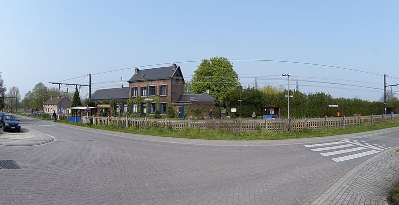 File:Oud-Heverlee station A.jpg