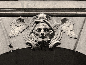 Mascaron.