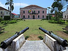 Palacio do Governo Regional en Santo António