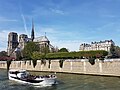 Façade Sud, vue du pont de l'Archevêché