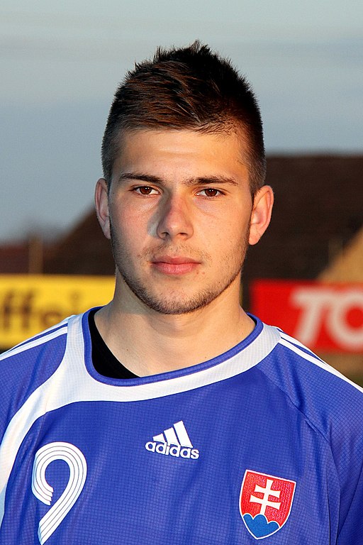 Patrik Kemláge (FC Nitra), Slovakia U-19 (01)