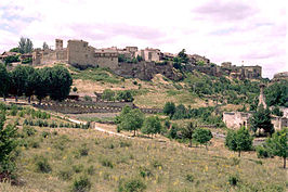 Vista de la villa amurallada de Pedraza.