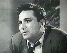 Peter Falk in Decoy episode The Comeback (3).jpg