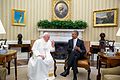 Paavi Franciscus Yhdysvaltain presidentin Barack Obaman kanssa Valkoisessa talossa vuonna 2015