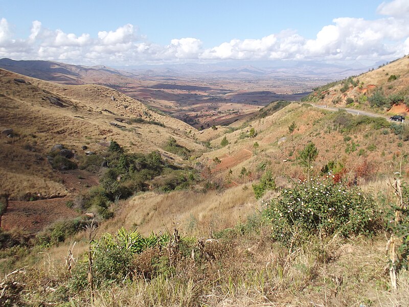 File:RN7 in Madagaskar 2013 13.jpg