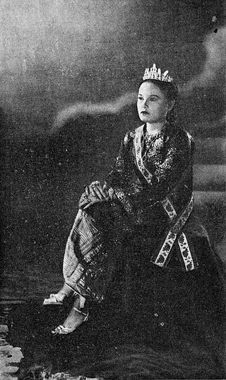 <span class="mw-page-title-main">Ratna Asmara</span> Indonesian actress and director (1913–1968)