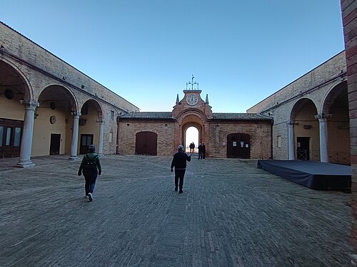 Recanati, Palazzo Venieri Autore: Simone M. Albore Licensing: CC-BY-SA-4.0