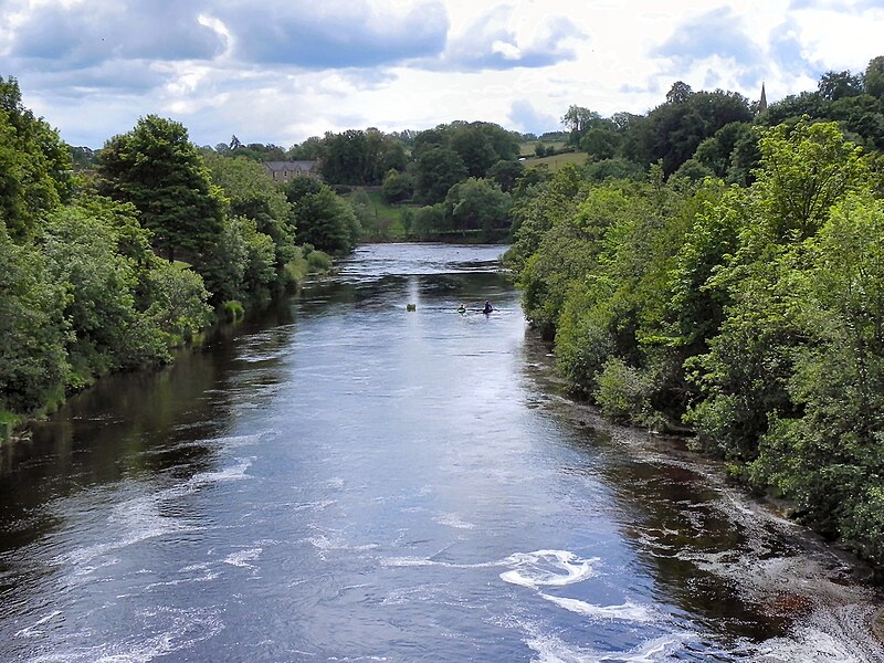 File:River Tees - geograph.org.uk - 2482363.jpg