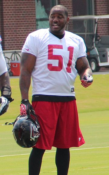 Robert James (linebacker)