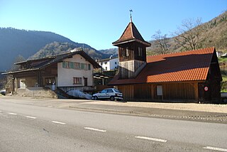 <span class="mw-page-title-main">Roches, Switzerland</span> Municipality in Bern, Switzerland