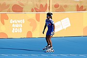 Deutsch: Badminton bei den Olympischen Jugendspielen 2018; Tag 2, 8. Oktober 2018; Halfinale Jungen Lauf 2 English: Roller speed skating at the 2018 Summer Youth Olympics; day 2, 8 October 2018 – Girls Semifinals run 2