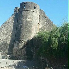 Bastion of fort Sandhan Abdasa.jpg