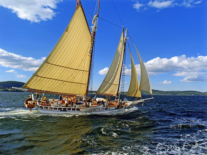 File:Schooner Isaac H Evans.jpg