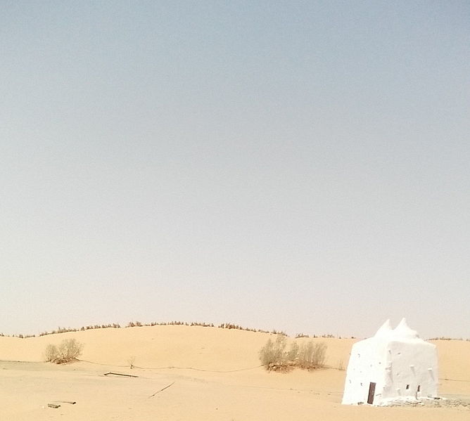 File:Sidi Houari Tomb in Aghlid - Timimoune.jpg