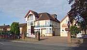 Thumbnail for File:Skyways Hotel, London Road - geograph.org.uk - 5589021.jpg