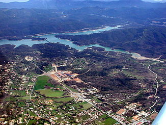 Montauroux and the Lac de Saint-Cassien