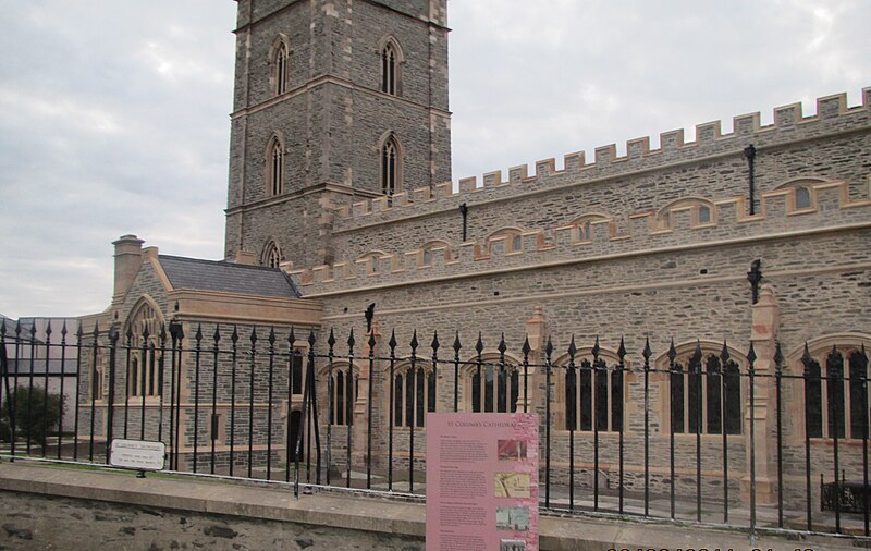 File:St Columb's Cathedral4 by Paride.jpg