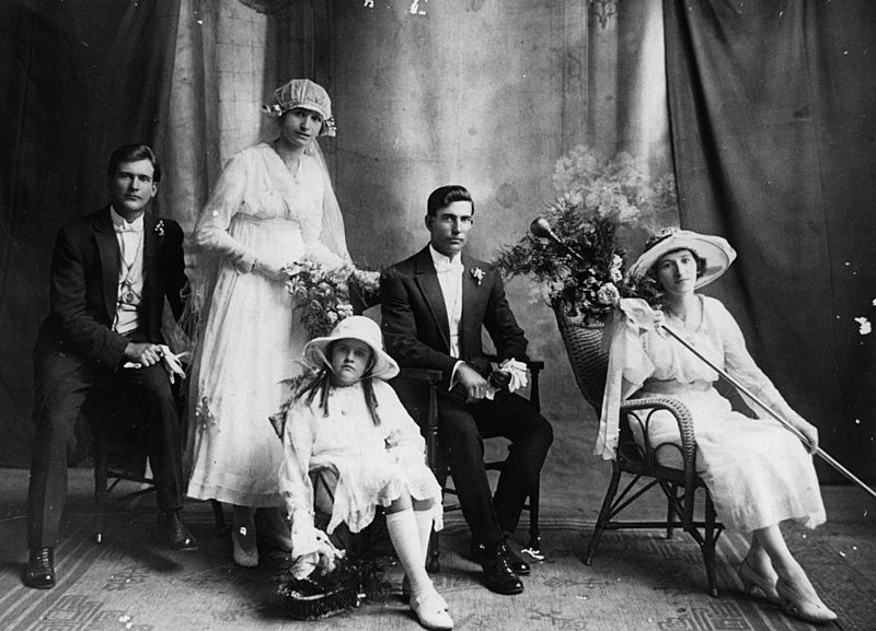 File:StateLibQld 1 187527 Wedding of Tom and Hazel Keene, Burrum Heads, 1919.jpg