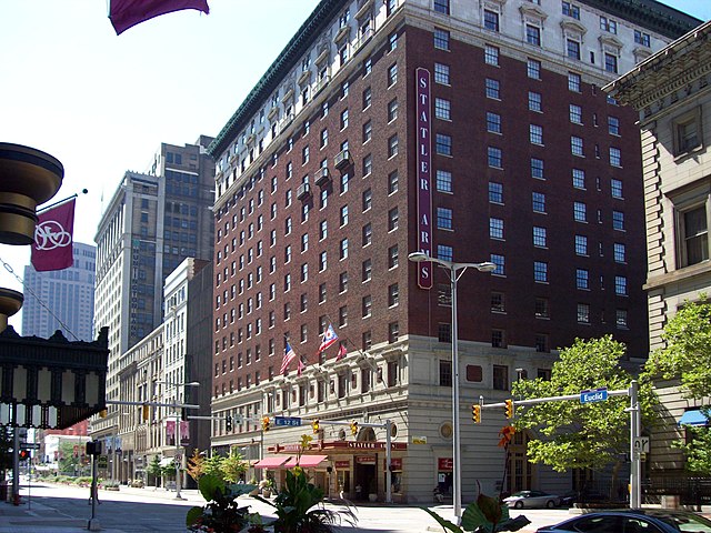 The Hotel Statler in downtown Cleveland was WGAR's first studio home from 1930 to 1971.