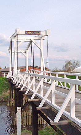 Steinkirchen Brücke.jpg