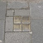 Камни преткновения Neustadt an der Weinstrasse Amalienstraße 33.jpg