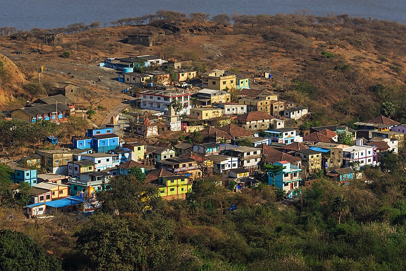 File:Thane Creek and Elephanta Island 03-2016 - img26 view from Cannon Hill.jpg