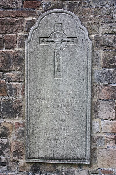 File:The grave of Ernest Auldjo Jamieson, Dean Cemetery, Edinburgh.jpg