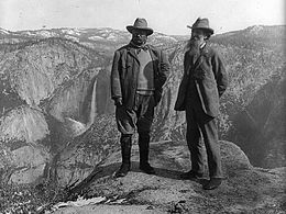 Theodore-Roosevelt-and-John-Muir 1906.jpg