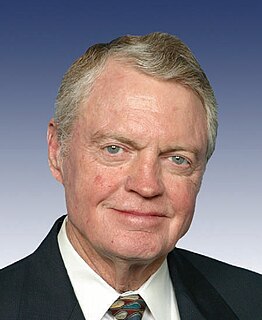 <span class="mw-page-title-main">Tom Osborne</span> American football player and coach, college athletics administrator, politician (born 1937)