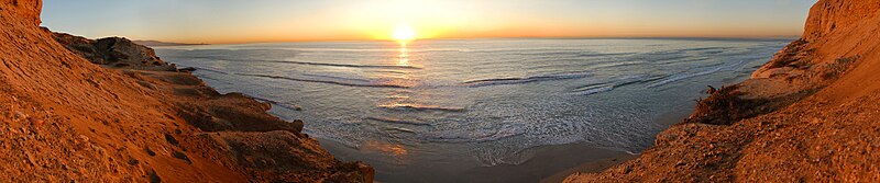 File:Torrey Pines State Reserve - November Sunset 180° Pano.jpg