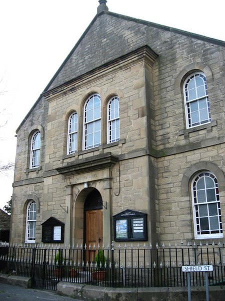 File:Trinity Methodist Chapel - geograph.org.uk - 413282.jpg