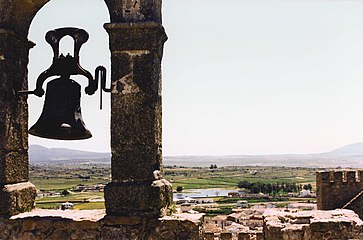 Campana del castillo