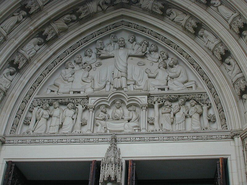 File:Tympanum Washington National Cathedral.jpg