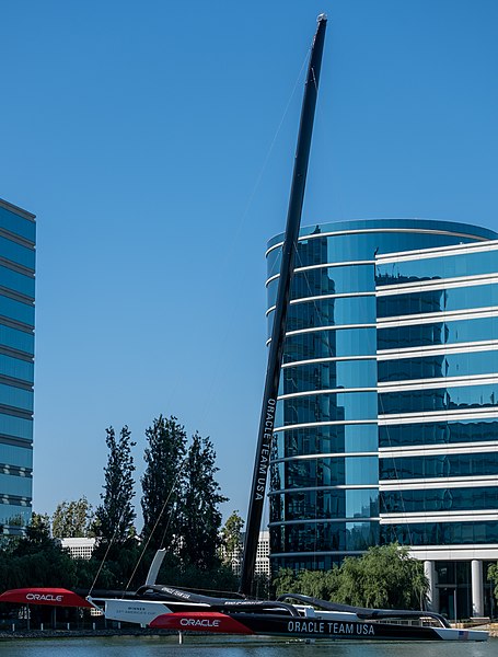 File:USA 17 at Oracle Corporation Headquarters - July 2019 (8516).jpg