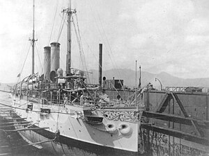 Drydock.jpg-da USS Klivlend (C-19)