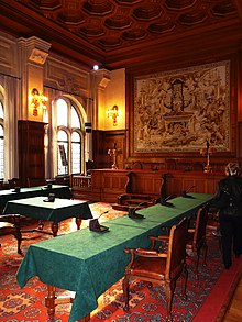 PCA courtroom. Une des salles de reunion de la Cour permanente d'arbitrage.jpg