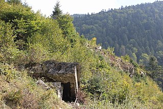 <span class="mw-page-title-main">Árpád Line</span> Hungarian defensive line (built 1941–44)