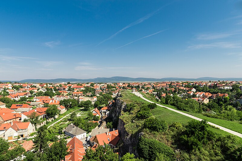 File:Veszprém panorama.jpg