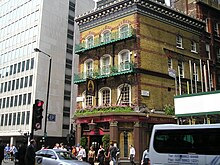 The Albert, Victoria Street, l'un des pubs les plus célèbres de Londres.