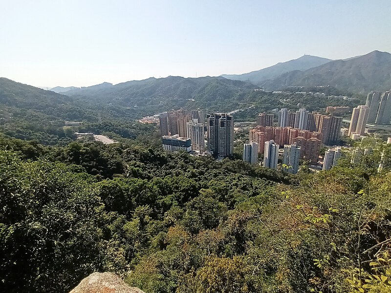 File:Views from Amah Rock 03.jpg