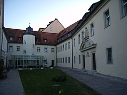 Würzburg - Domerschulstraße 1 Theresienklinik Innenhof 2